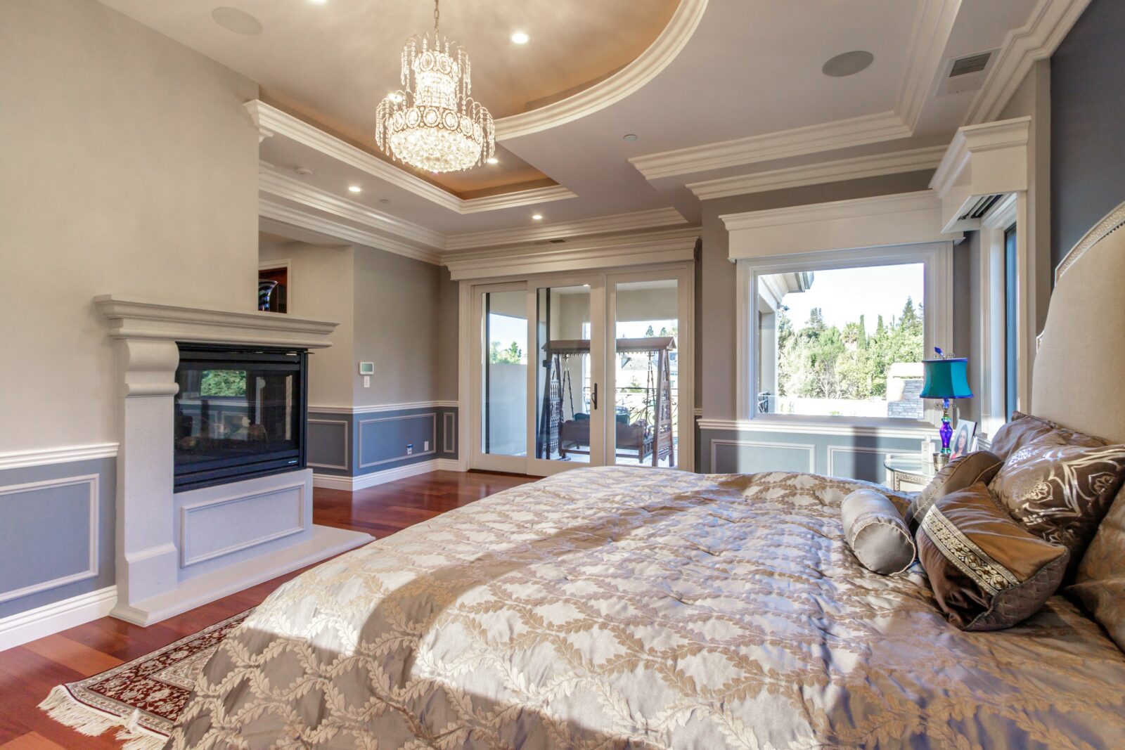 Luxurious Master Bedroom design for custom built homes in Cupertino