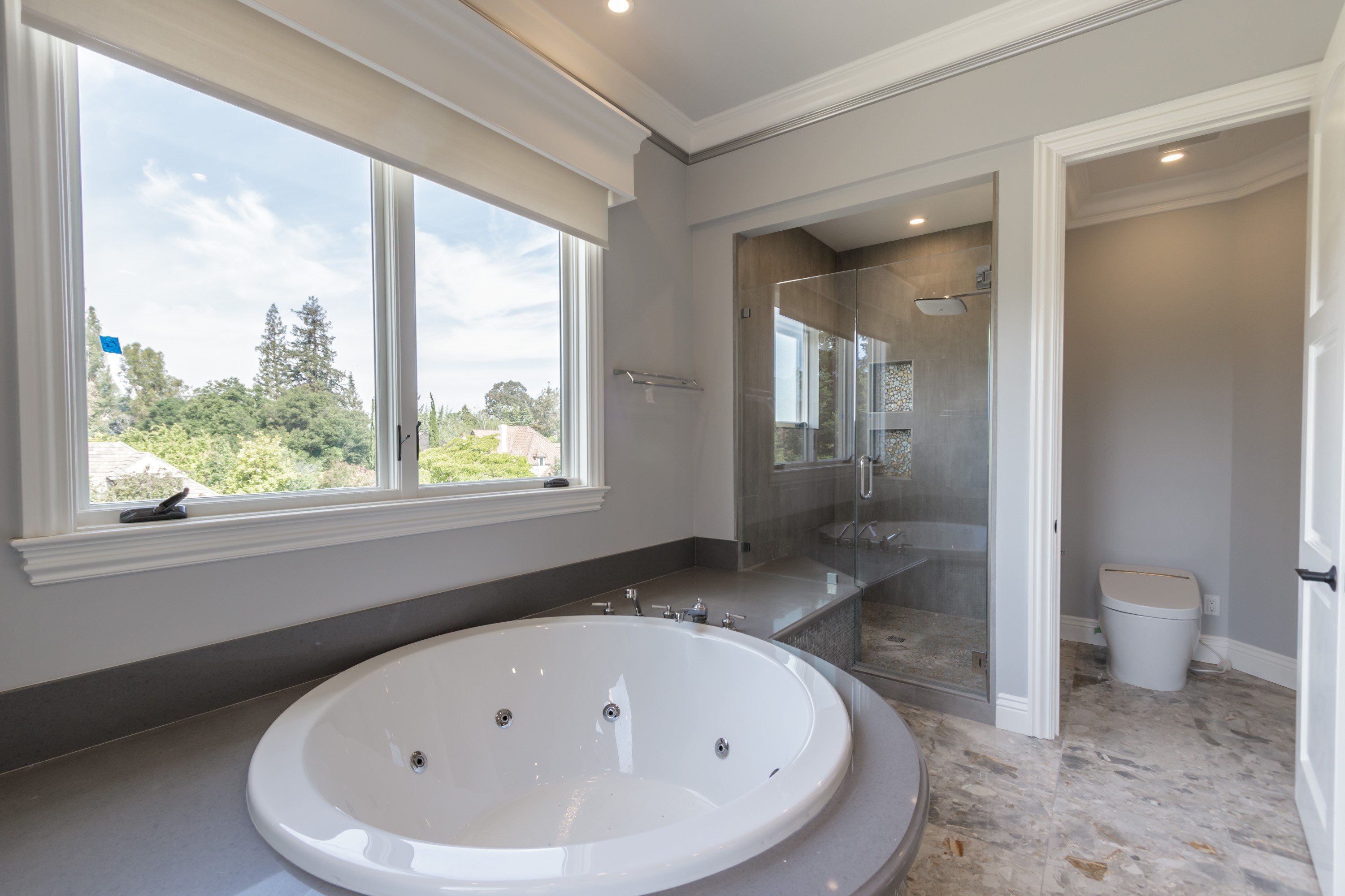 Master Bathroom design for custom built homes in Cupertino
